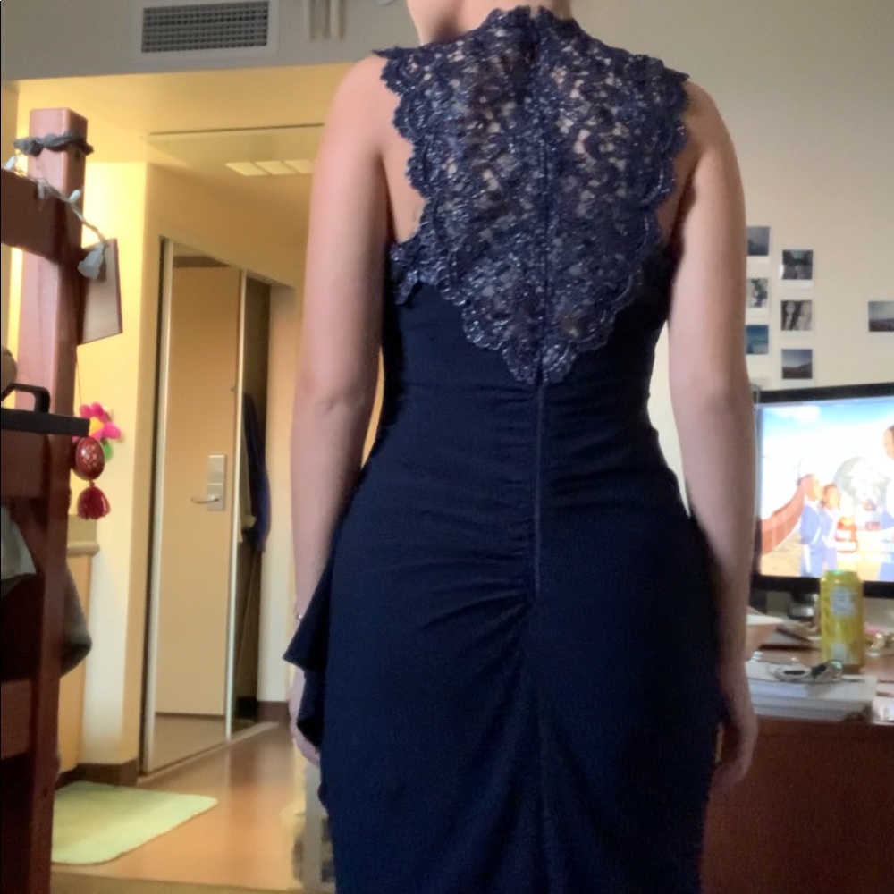 Formal Dress - Picture 8 of 11